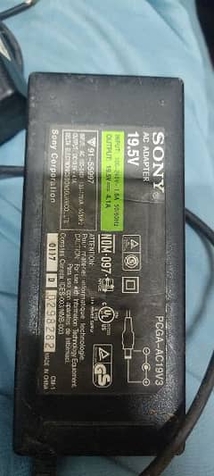 laptop charger 19v