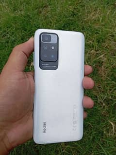 Redmi 10 8/128 with box only