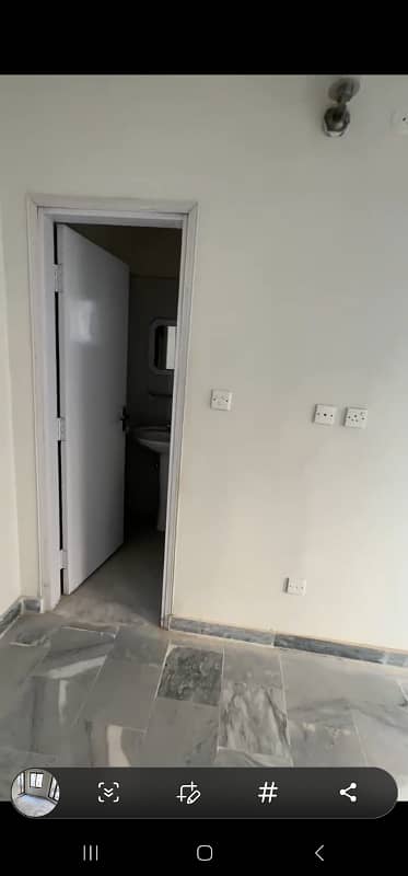 E Type 2 Bed Flat On Third Floor With Complet Wooden Work And Eltarcity Meter Available For Sale 21