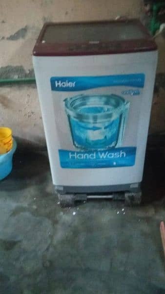 Haier automatic washing and drye machine 4