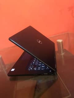 Dell laptop 
Core i5 
V Pro
7th Gen
16 gb ram
512 gb SSx