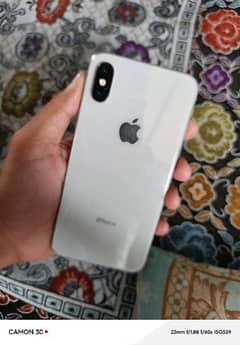 Iphone Xs 256Gb Condition 10/9.5 available in good condition