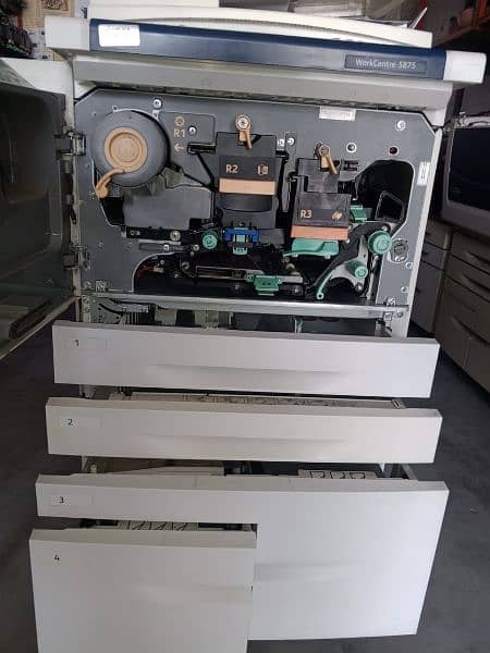 Xerox 5875i like new condition 3