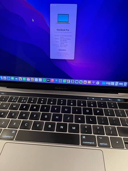 MacBook Pro 2017: Core i5, SSD, Excellent Condition 5