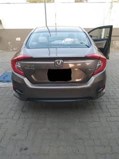 Honda Civic Oriel 2017 0