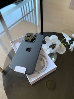 Iphone 15 pro FU 4 Months sim available