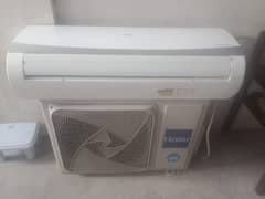 HAIER DC INVERTER 1.5 TON. TOTAL JENIOUN CONDITION.