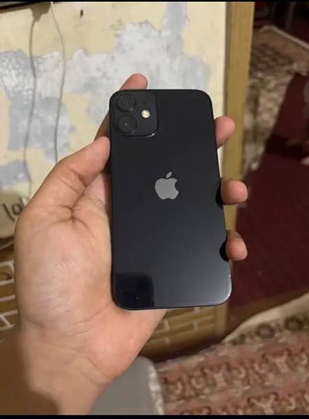 iPhone 12mini 0