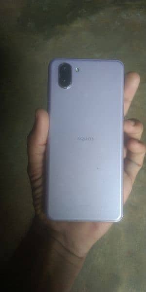 sharp Aquos R3 non pta touch missing karta he very good condition 6
