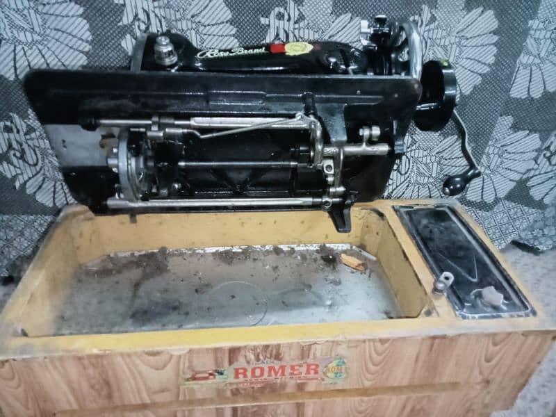 Sewing machine for sale 2