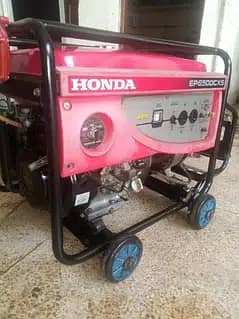 orogional Honda Generator Avaialble in Peshawar City  running Condito
