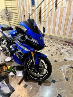 yamaha R1m