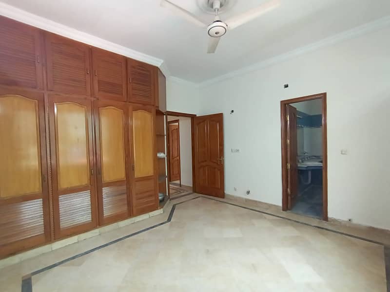 I-8/2.40x80 Luxury Upper Portion Near Park Near Shifa Hospital More Options Available For Rent 24