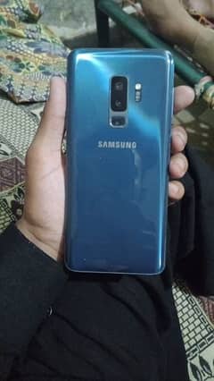 Samsung S9 plus 4bg ram 64 gb menary