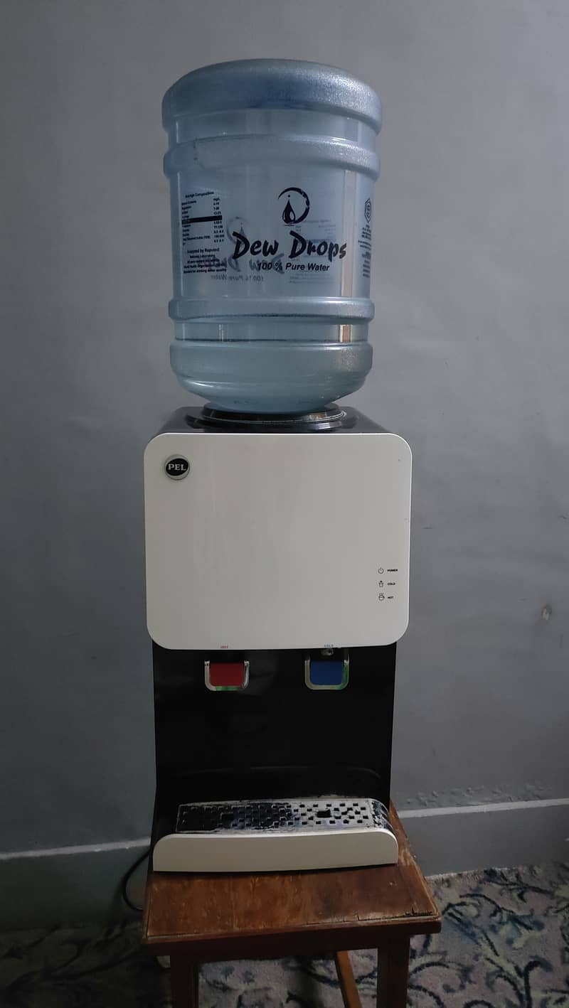 Table top water dispenser 3