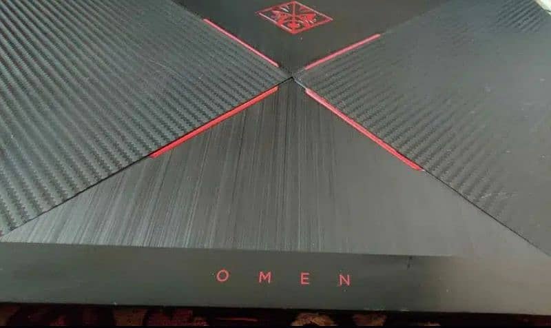 HP Omen 15. Gaming laptop i7 7th HQ gtx 1050Ti 1