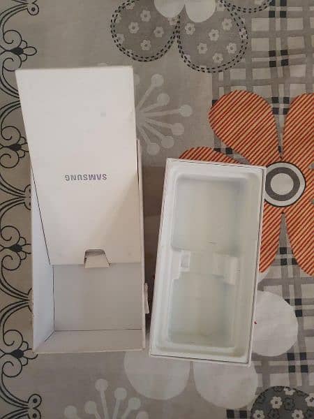 Samsung  s10 5g 8/256 pta approved with box 10/10 8