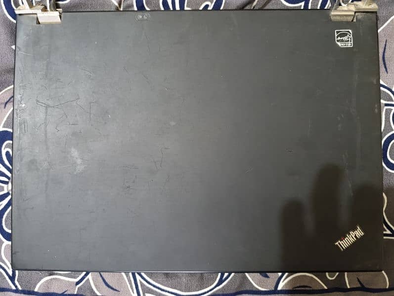 Lenovo T410 LCD and Battery 4