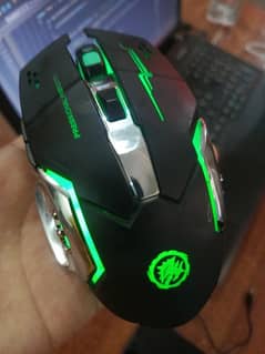 Wireless RGB Light Gaming Mouse