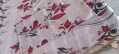 double bed ki used bed sheet with 2 pillow cover.