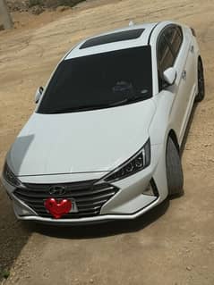 Hyundai Elantra 2022