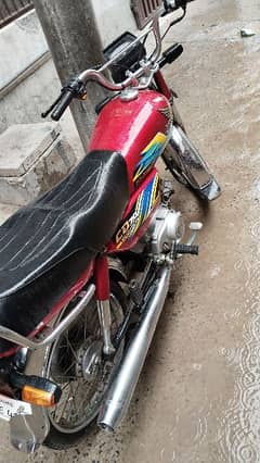 Honda CD 70 Used, Condition New