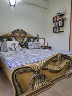 luxurious bed set for sale