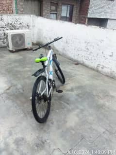 I'm selling my sports bycycle