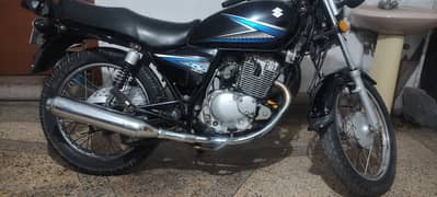 Japanese Suzuki GS150 2104 model in best condition for touring