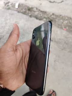 iphone xs lush condition