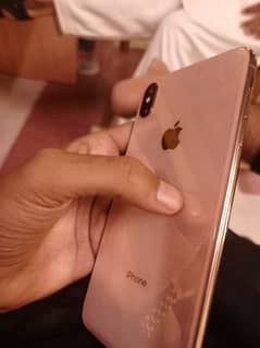 Iphone Xsmax Good Condition For Sale. . . . . . 256GB