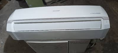 Sharp AC 1.5 Dc inverter only cool good condition for sale