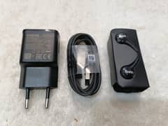 SAMSUNG S10+ BOX PULLED FAST CHARGER