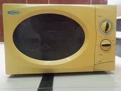 Waves microwave oven