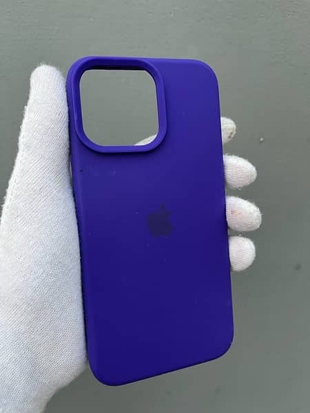 Apple logo cover | Available for all models | 7 plus to 15 pro max 4