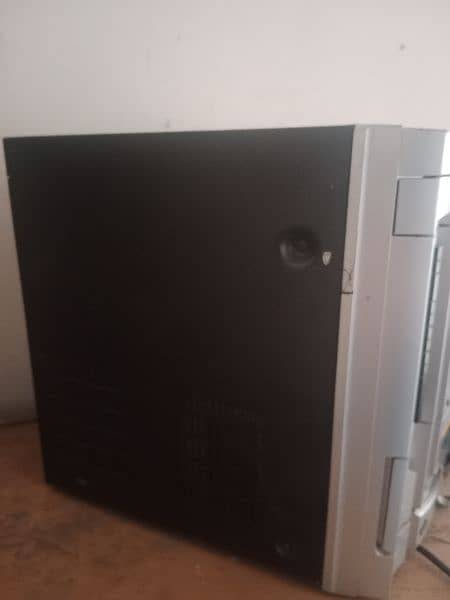 good quality dvd player not in working condition could used for parts 1