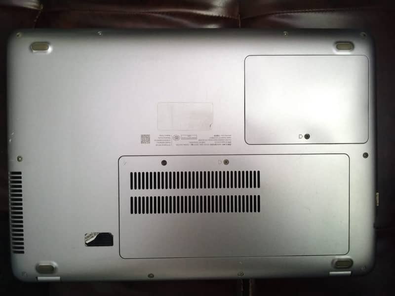 HP ProBook 440 G4 (Core i5 - 7th  Generation) 3