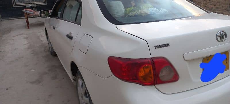 Toyota Corolla 2.0 D 2009 8