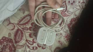 IPhone Genuine adopter + Genuine Cable