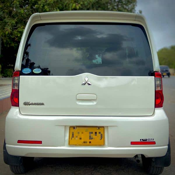 Mitsubishi Ek Wagon 2006 Reg. 2013 white full options 1