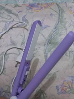 Mini Hair Straightener