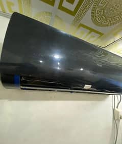 Haier Ac and DC inverter 1.5 ton for sale Whatsapp 0306=59=11=868