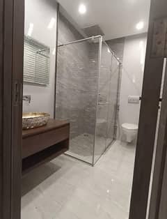 Shower cabins / shower enclosure / shower door