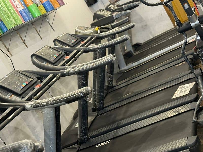 TECNOGYM treadmill 03201424262 6