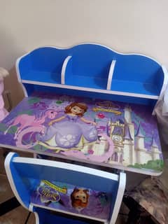 Kids Study Table