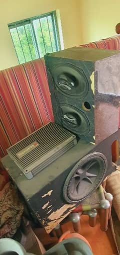 Woofer and 2 Speakers + Sparkx Amp