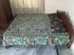 queen size bed with mattress