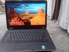 Used leptop dell, 4th generation core i5, 500GB/4GB. (9/10)