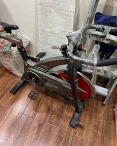 spinning bike full heavy weight European brand.