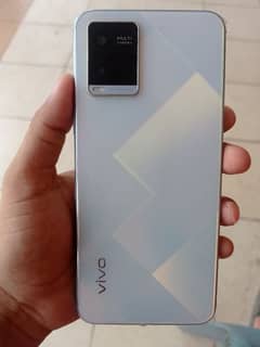 Vivo y21a with complete box
